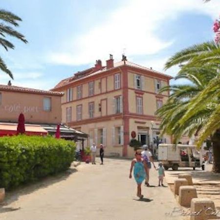 Ile De Porquerolles : T3 Climatise Vue Mer Luaran gambar